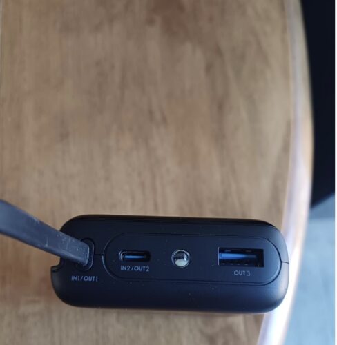 INIU Batterie Externe 25000mAh 100W Power Bank MacBook Steam Deck iPhone Samsung photo review
