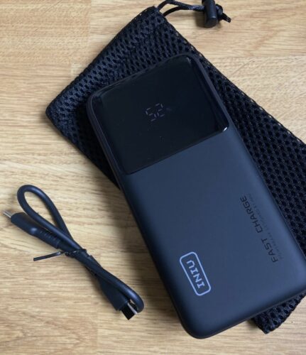 INIU Batterie Externe 25000mAh 100W Power Bank MacBook Steam Deck iPhone Samsung photo review
