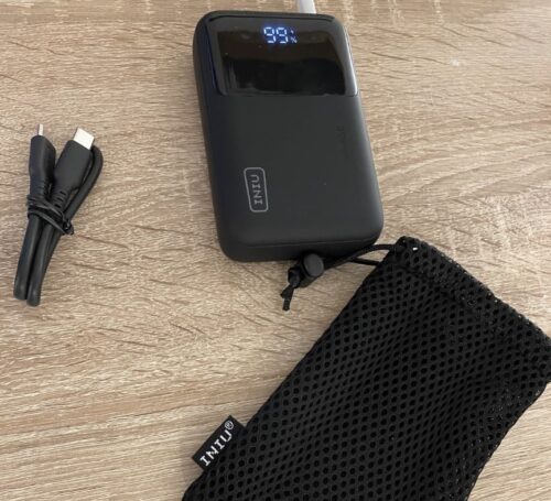 INIU Batterie Externe 25000mAh 100W Power Bank MacBook Steam Deck iPhone Samsung photo review