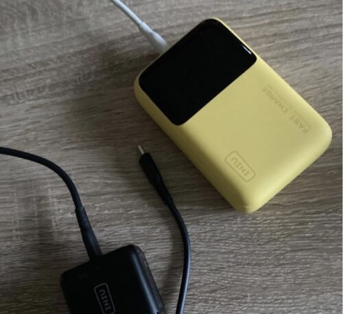 INIU Batterie Externe 25000mAh 100W Power Bank MacBook Steam Deck iPhone Samsung photo review
