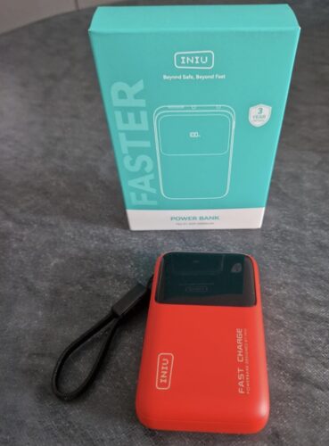 INIU Batterie Externe 25000mAh 100W Power Bank MacBook Steam Deck iPhone Samsung photo review