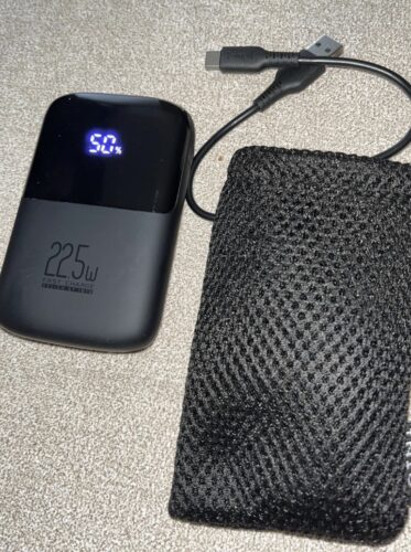 INIU Batterie Externe 25000mAh 100W Power Bank MacBook Steam Deck iPhone Samsung photo review